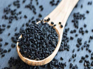 الفوائد الصحية لحبة البركة