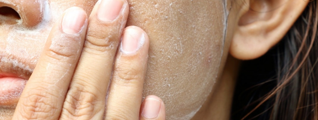 أهمية كريمات ومقشرات البشرة الطبيعية