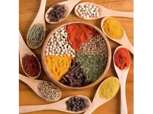 انواع الاعشاب عند العطارين انواع الاعشاب عند العطارين