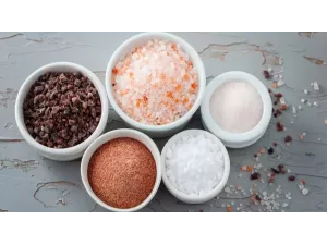 الفرق بين أنواع الملح: أيها الأفضل لك؟ الفرق بين أنواع الملح: أيها الأفضل لك؟