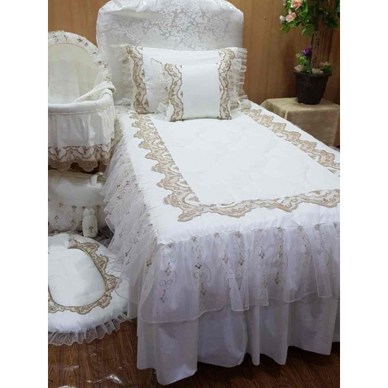 طقم نفاس للام والطفل