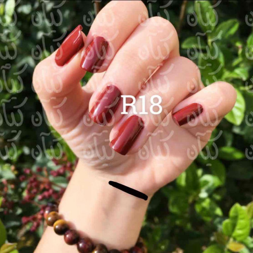مناكير احمر غامق رقم 18
