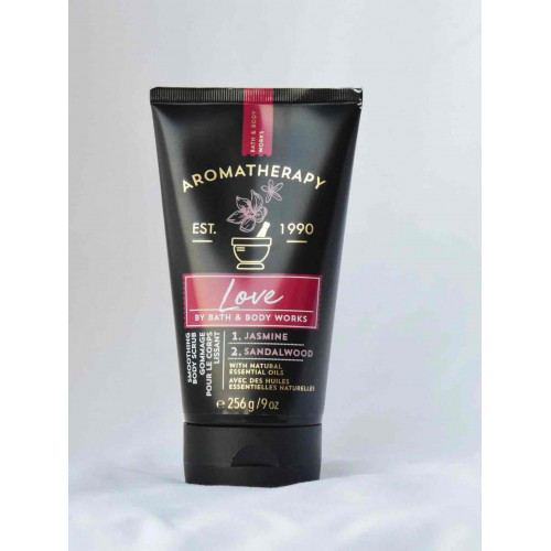 مقشر باث اند بودي