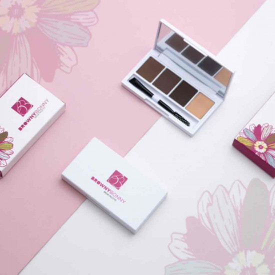 باليت حواجب باودر درجات البني مع كونسيلر - من براوني بوني