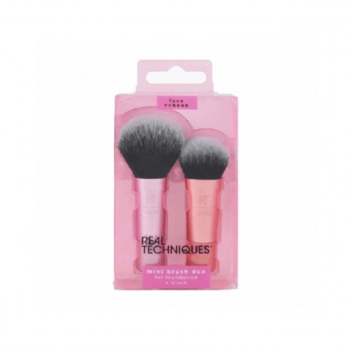 فرشاة صغيرة لكريم الأساس + مجموعة أحمر الخدود - فرشتان من ريل تكنيك فرشاة صغيرة لكريم الأساس + مجموعة أحمر الخدود - فرشتان من ريل تكنيك