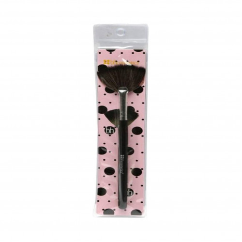 فرشاة كوزماتيك من بي اتش