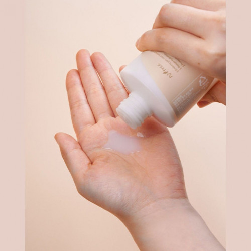 تونر الحليب النباتي بجذور يام من إيسنتري 200 مل تونر الحليب النباتي بجذور يام من إيسنتري 200 مل