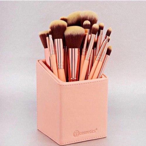 مجموعه فرش روز من بي اتش - 14 فرشة مجموعه فرش روز من بي اتش - 14 فرشة