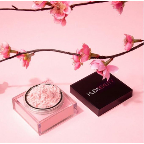 بودرة سائبة من هدى بيوتي - كعكة زهر الكرز بودرة سائبة من هدى بيوتي - كعكة زهر الكرز