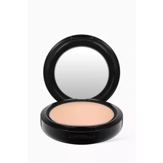 بودرة ستوديو فيكس بلس فاونديشن NW20 بودرة ستوديو فيكس بلس فاونديشن NW20