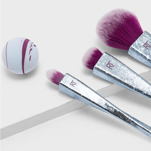 مجموعة فرش مكياج ليميتد اديشن برش كرش من ريل تكنيك - 4 قطع مجموعة فرش مكياج ليميتد اديشن برش كرش من ريل تكنيك - 4 قطع