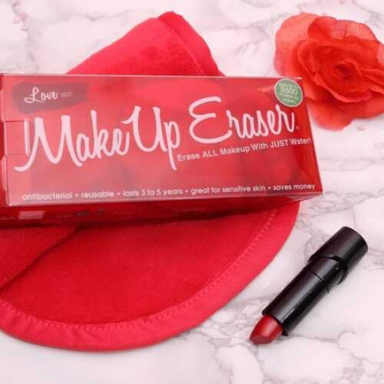 منشفة ازالة المكياج الحمراء من ميك اب اريزر - حجم كبير منشفة ازالة المكياج الحمراء من ميك اب اريزر - حجم كبير