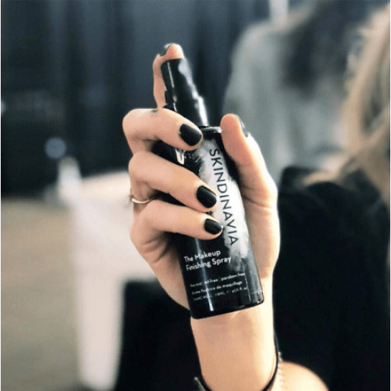 بخاخ مثبت للمكياج من سكندنيفيا - 236مل بخاخ مثبت للمكياج من سكندنيفيا - 236مل