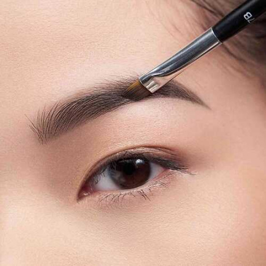 بودرة الحواجب برو باودر دو من انستازيا بيڤرلي هيلز Medium Brown بودرة الحواجب برو باودر دو من انستازيا بيڤرلي هيلز Medium Brown