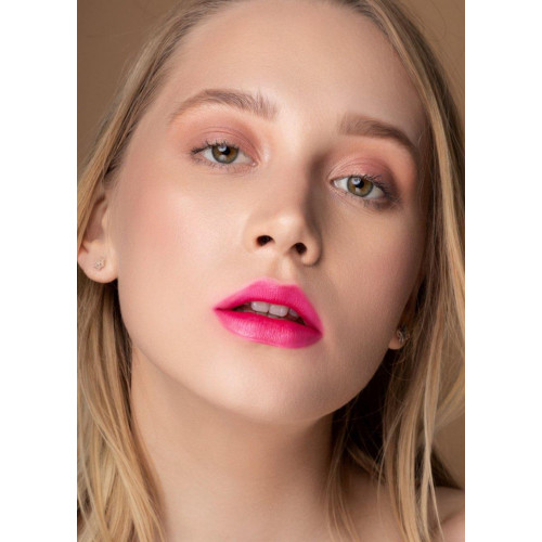 احمر شفاه تويست من مود ماتشر - اسود