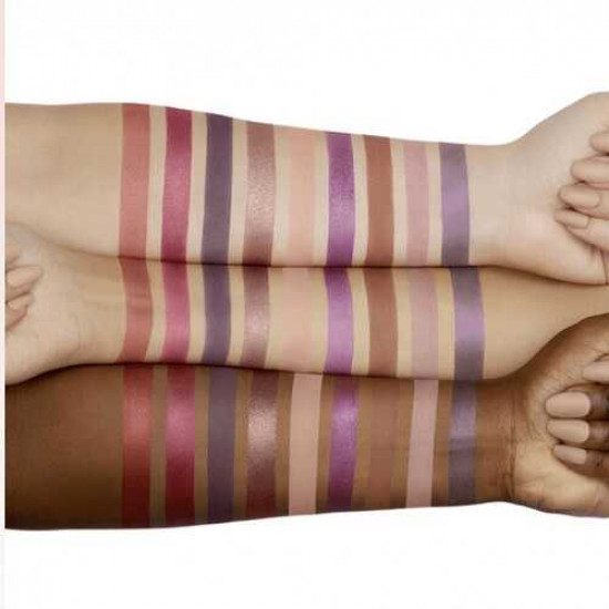 باليت هايز أوبسيشنز بربل من هدى بيوتي باليت هايز أوبسيشنز بربل من هدى بيوتي