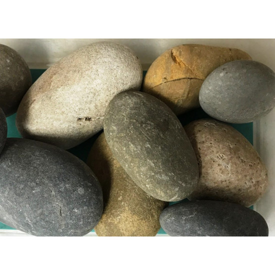 صخور ملساء بأحجام وألوان مختلفة - Smooth round boulders صخور ملساء بأحجام وألوان مختلفة - Smooth round boulders