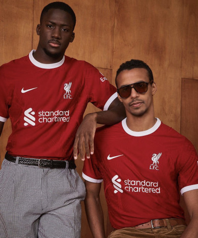 طقم ليفربول الاساسي 23/24 طقم ليفربول الاساسي 23/24