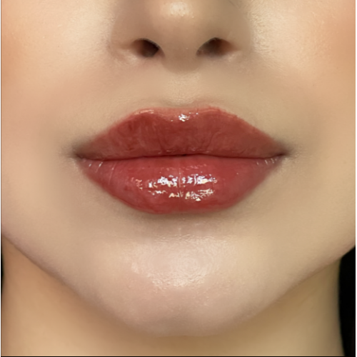 لوكا مرطب الشفاه ذا سيرف05