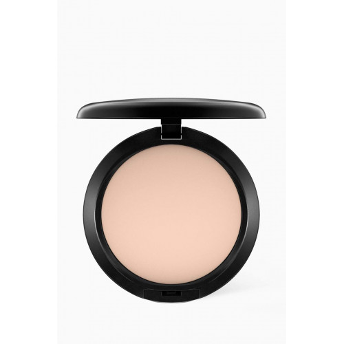 اساس بودرة ستوديو فيكس من ماك - NW 15