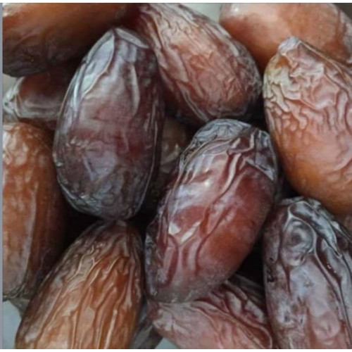 تمر رطب هلالي عضوي  1 كجم مزرعة السلوى  تمر رطب هلالي عضوي  1 كجم مزرعة السلوى