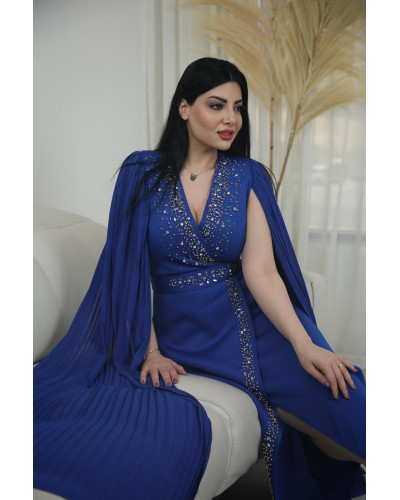 فستان نسائي