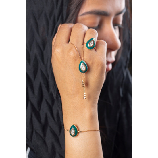 طقم الماس من روزاديل الذهب عيار 18