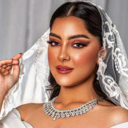 طقم الماس من مجموعة دازل برايد ذهب عيار 18 طقم الماس من مجموعة دازل برايد ذهب عيار 18