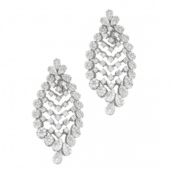 حلق عين الألماس المستديرة من مجموعة "دازل برايد" ذهب 18 حلق عين الألماس المستديرة من مجموعة "دازل برايد" ذهب 18