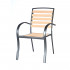 كرسي خارجي مفرد من البلاستيك والمعدن