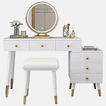 طاولات الزينة