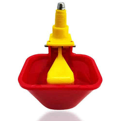 مشربية للدواجن والحمام والفري