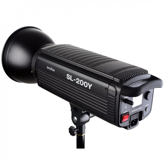 Godox SL200Y 200W Studio Continuous LED Video Light 3300K-5600K Photographic Lighting Bowens Mount Photography lamp With Remote Godox SL200Y 200W Studio Continuous LED Video Light 3300K-5600K Photographic Lighting Bowens Mount Photography lamp With Remote