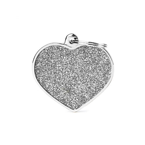 قلادة My Family قابلة للحفر على شكل قلب كبير فضي براق قلادة My Family قابلة للحفر على شكل قلب كبير فضي براق