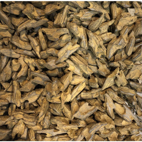 بخور عود مروكي سوبر ملكي: تجسيد الفخامة والتميز بخور عود مروكي سوبر ملكي: تجسيد الفخامة والتميز