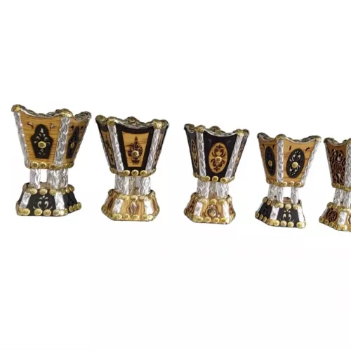 مبخرة خشبية بشكل تراثي ونقشات مميزة بالليزر صناعة سورية مبخرة خشبية بشكل تراثي ونقشات مميزة بالليزر صناعة سورية