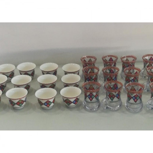 طقم فناجيل شاي وقهوة شكل تراثي مع صحون 36 قطعة طقم فناجيل شاي وقهوة شكل تراثي مع صحون 36 قطعة