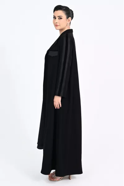 عباية كريب أسود مع جاكار 01012