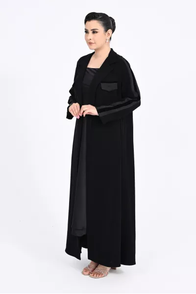 عباية كريب أسود مع جاكار 01012