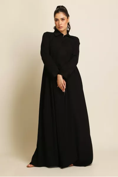 عباية كريب ناعم أسود 082
