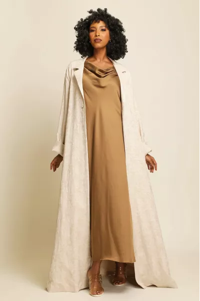 عباية لينين شبه طبيعي لون كريمي 045