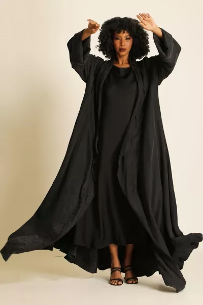 عباية دبل فيس سلك ثقيل أسود 085 عباية دبل فيس سلك ثقيل أسود 085