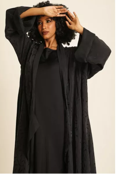 عباية دبل فيس سلك ثقيل أسود 085