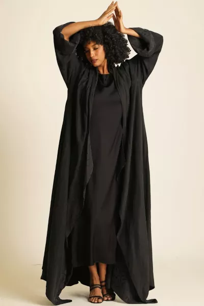 عباية دبل فيس سلك ثقيل أسود 085