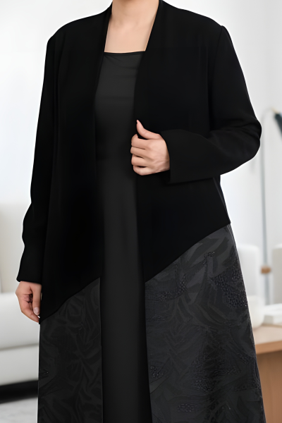 عباية كريب أسود و جاكار 01015 عباية كريب أسود و جاكار 01015