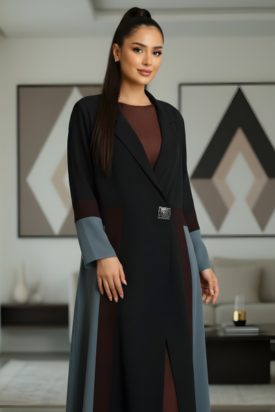 عباية كريب ناعم ملونة 070 عباية كريب ناعم ملونة 070