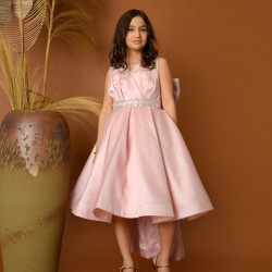 فستان بناتي سهرة إطلالة الأميرات ذيل مرصع وفيونكه من الخلف - M3570 فستان بناتي سهرة إطلالة الأميرات ذيل مرصع وفيونكه من الخلف - M3570