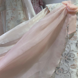 فستان بناتي سبور فراشة - 929 - يوجد اختلاف بدرجة لون الجناح صورة توضيحية