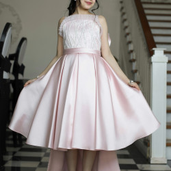 فستان بناتي وردي بذيل وتطريز فضي | فستان سهرة للأفراح - M3605 فستان بناتي وردي بذيل وتطريز فضي | فستان سهرة للأفراح - M3605