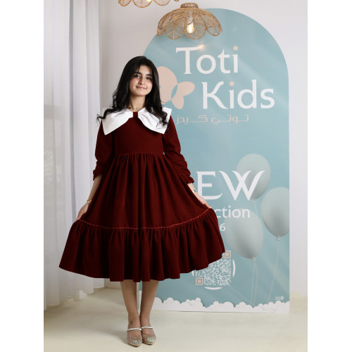 فستان بناتي مخمل بياقة بيضاء وكشكشة | فستان شتوي كلاسيكي - 1108